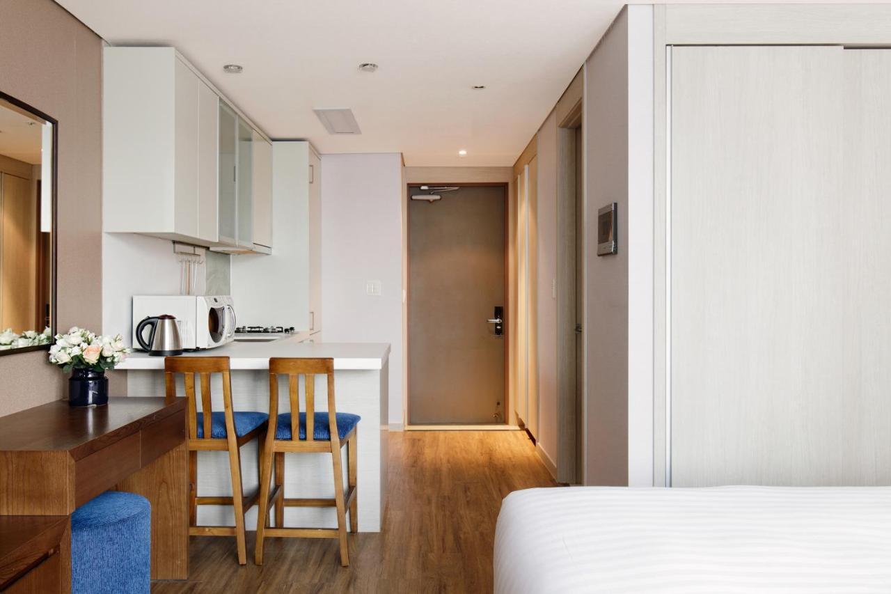 Vabien Suite 2 Serviced Residence Seul Esterno foto