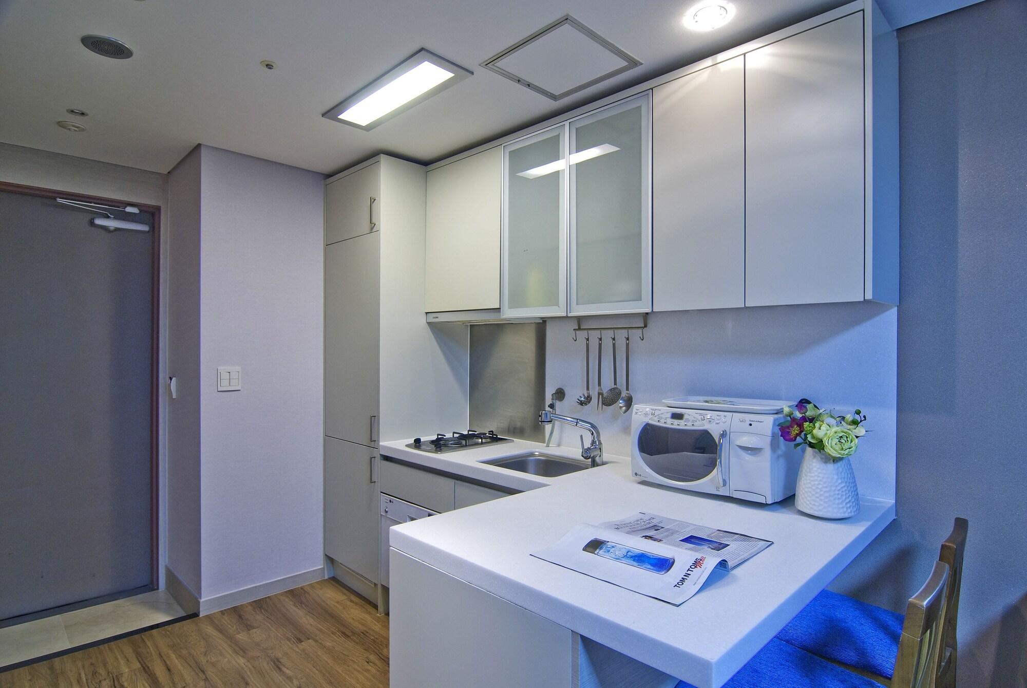 Vabien Suite 2 Serviced Residence Seul Esterno foto