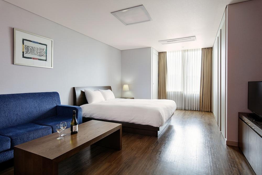 Vabien Suite 2 Serviced Residence Seul Esterno foto