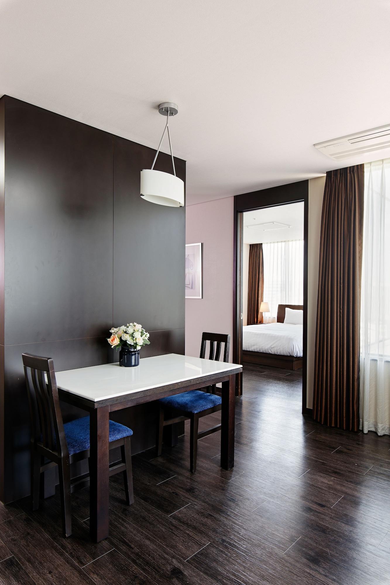Vabien Suite 2 Serviced Residence Seul Esterno foto
